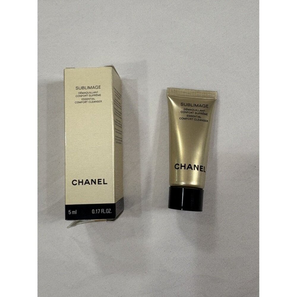 Chanel Sublimage Essential Comfort Cleanser Travel Size .17oz/5ml